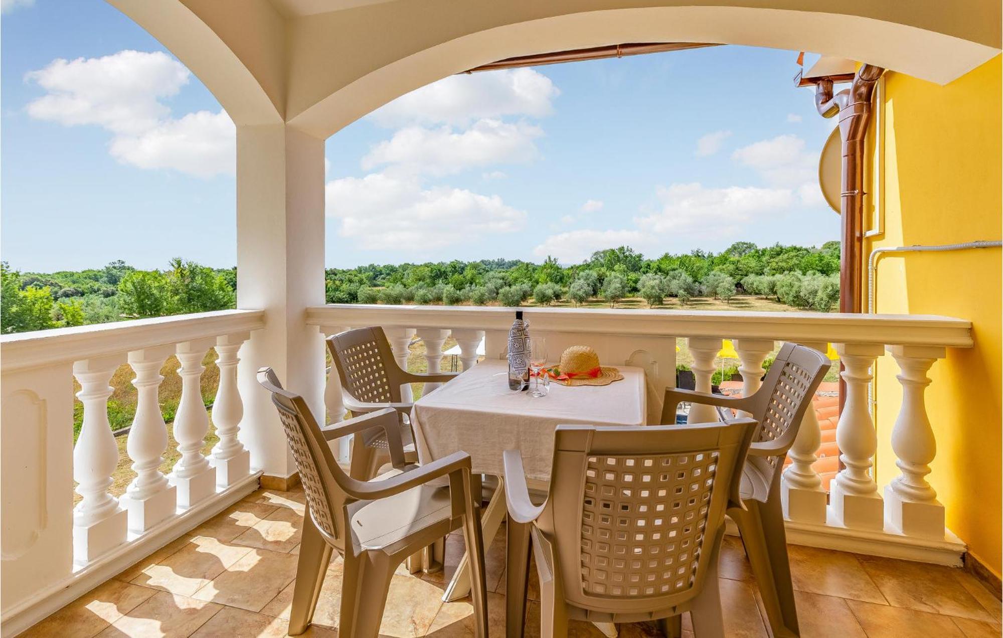 Amazing Home In Valtura 外观 照片